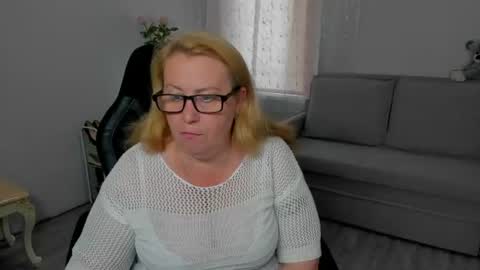 FrauMartha online show from July 2026 01:03:02 PM