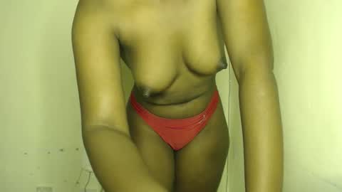 Snapshot of freaky_ass chatting on February 2026 12:06:01 AM Berry online show from February 2026 12:06:01 AM