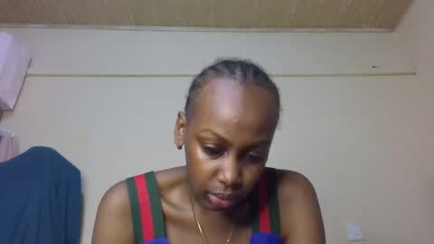 Snapshot of freaky_beauty chatting on June 2026 06:31:02 PM freaky_beauty online show from June 2026 06:31:02 PM
