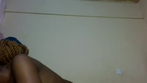 Snapshot of freaky_beauty chatting on August 2026 06:12:01 AM freaky_beauty online show from August 2026 06:12:01 AM