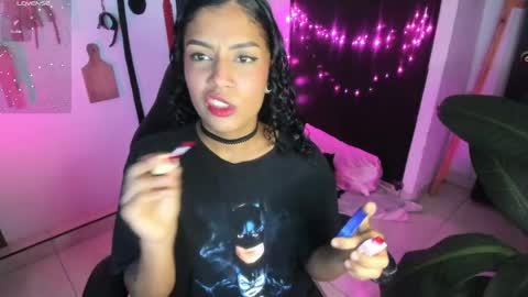 Snapshot of freaky_lia chatting on May 2026 11:42:01 PM Lia Gomez online show from May 2026 11:42:01 PM