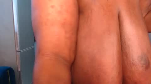 Kimmy online show from November 2025 03:04:01 PM