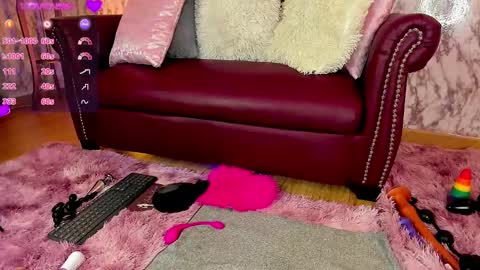 Snapshot of frecklesofcolors_ chatting on February 2025 09:59:02 AM - IG AnicolorsLive X AnicolorsLive - online show from February 2025 09:59:02 AM