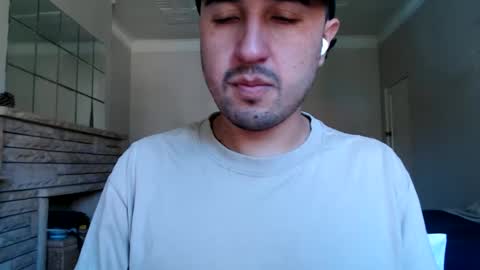 Snapshot of fred_555 chatting on February 2025 01:10:01 AM fred_555 online show from February 2025 01:10:01 AM