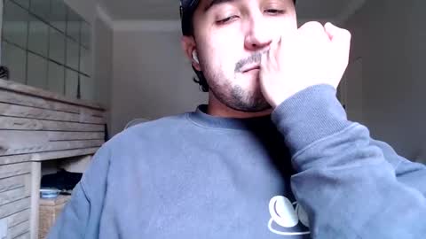 Snapshot of fred_555 chatting on February 2025 02:58:02 AM fred_555 online show from February 2025 02:58:02 AM