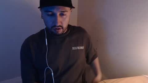 Snapshot of fred_555 chatting on September 2025 10:04:02 AM fred_555 online show from September 2025 10:04:02 AM