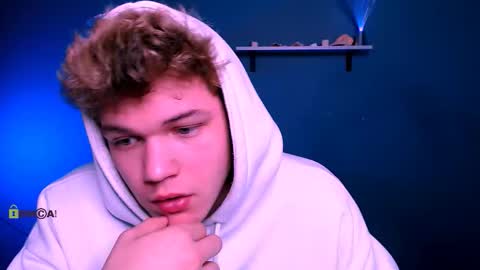 Snapshot of fred_strong chatting on December 2025 09:58:02 AM Freddy online show from December 2025 09:58:02 AM