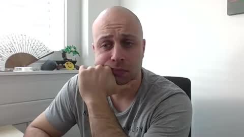 freddow online show from January 2025 12:28:02 PM