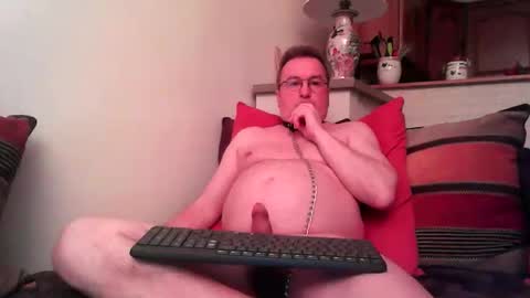 freddy9509 online show from March 2026 07:09:01 PM