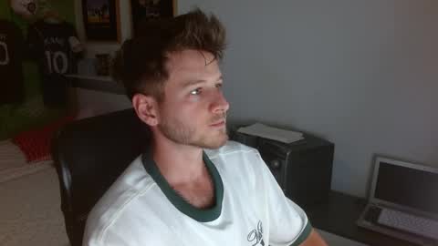 Snapshot of freddy_star chatting on May 2026 01:17:02 PM Frederick Perin online show from May 2026 01:17:02 PM