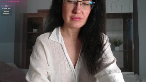 frederica_ online show from January 2025 11:56:02 AM