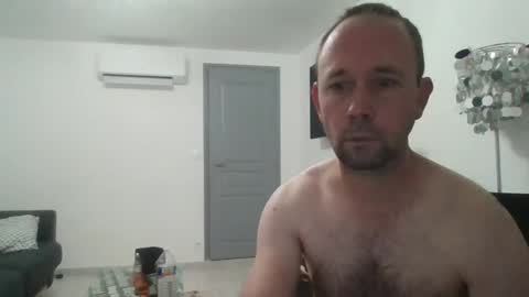 Snapshot of fredodu41 chatting on December 2024 09:33:02 PM fredodu41 online show from December 2024 09:33:02 PM