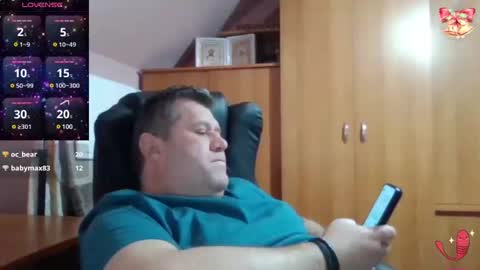 Snapshot of freeboy80180 chatting on January 2025 05:51:02 PM freeboy80180 online show from January 2025 05:51:02 PM