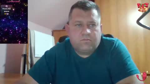 Snapshot of freeboy80180 chatting on January 2025 06:10:01 PM freeboy80180 online show from January 2025 06:10:01 PM