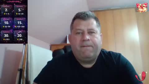 Snapshot of freeboy80180 chatting on February 2025 08:24:01 AM freeboy80180 online show from February 2025 08:24:01 AM