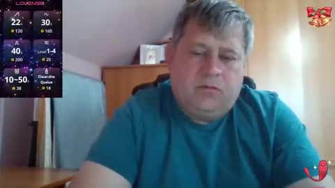 freeboy80180 online show from March 2026 07:56:01 AM