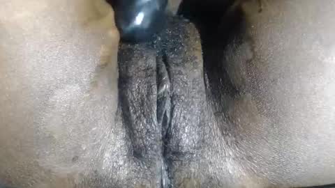 Snapshot of freelady1011 chatting on December 2025 12:40:01 AM babyyo online show from December 2025 12:40:01 AM