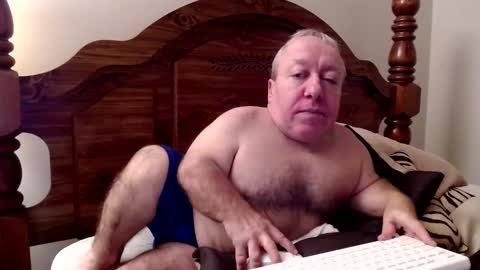 Cute Lil Man online show from October 2025 06:21:02 AM