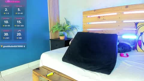 Xavier online show from February 2025 04:47:01 AM