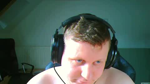 Snapshot of frenchfrieswithmayo chatting on May 2026 06:28:02 PM French fries online show from May 2026 06:28:02 PM