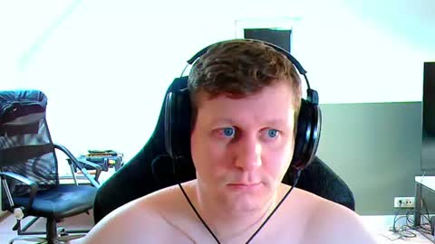 Snapshot of frenchfrieswithmayo chatting on July 2026 05:56:02 PM French fries online show from July 2026 05:56:02 PM