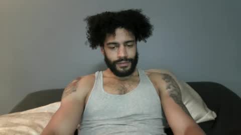 Snapshot of frenchyexpress chatting on October 2025 08:40:02 PM Frenchyexpress online show from October 2025 08:40:02 PM