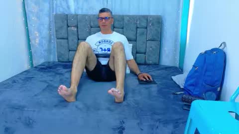 frepocolle online show from April 2026 01:04:01 PM