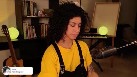 Snapshot of fresatanica chatting on September 2025 03:56:01 AM Vale online show from September 2025 03:56:01 AM