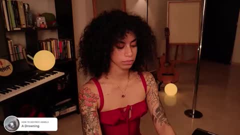 Vale online show from November 2025 03:53:02 AM