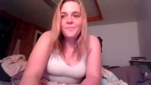 Snapshot of freshwaternewf chatting on November 2025 01:50:01 AM freshwaternewf online show from November 2025 01:50:01 AM