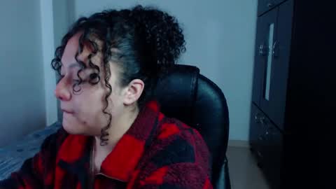 Snapshot of freud_x_louise1 chatting on December 2024 05:40:02 AM Louise online show from December 2024 05:40:02 AM