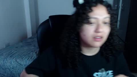 Snapshot of freud_x_louise1 chatting on December 2024 04:05:02 AM Louise online show from December 2024 04:05:02 AM