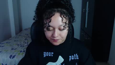 Snapshot of freud_x_louise1 chatting on January 2025 04:33:01 AM Louise online show from January 2025 04:33:01 AM