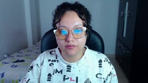 Snapshot of freud_x_louise1 chatting on January 2025 10:26:02 AM Louise online show from January 2025 10:26:02 AM