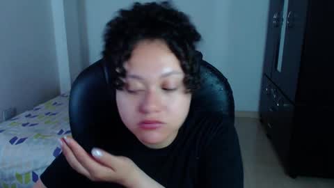 Snapshot of freud_x_louise1 chatting on January 2025 07:05:01 AM Louise online show from January 2025 07:05:01 AM