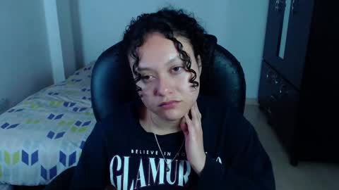 Snapshot of freud_x_louise1 chatting on March 2025 05:18:02 AM Louise online show from March 2025 05:18:02 AM