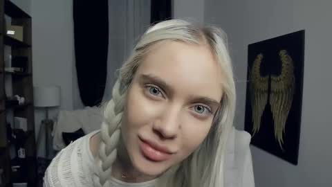 Freya online show from February 2026 07:12:01 PM