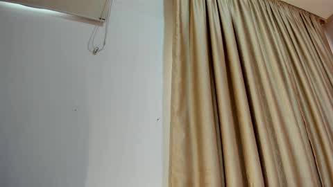 Freya Cameron online show from April 2026 12:34:02 PM