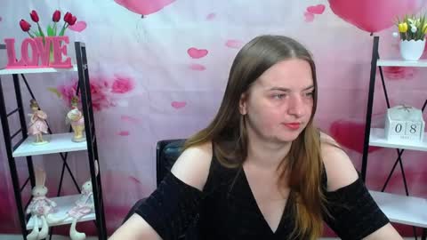 Snapshot of freyadak chatting on May 2026 05:18:01 PM FreyaDak online show from May 2026 05:18:01 PM