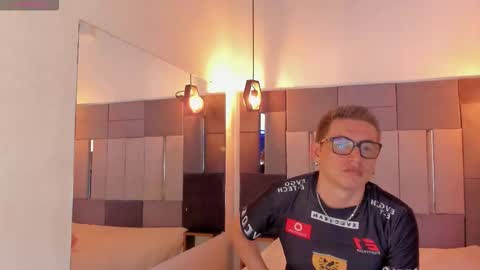  ALIS AND ALEX  online show from January 2026 12:47:02 AM