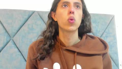 FreyaMoller  online show from July 2026 07:17:01 PM