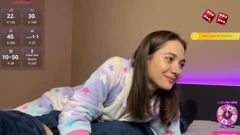 FreyaOliver online show from December 2025 11:56:01 PM