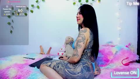 Freyja Rouse online show from October 2025 01:22:01 AM