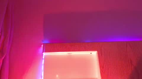 FREYJA LOREN online show from December 2024 07:25:02 AM