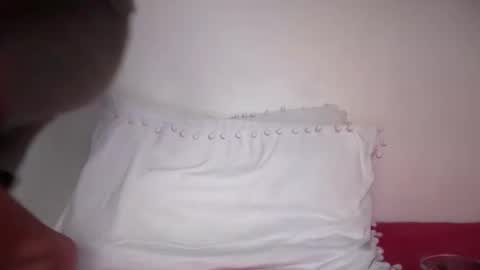 freyva_ online show from March 2025 03:20:02 PM