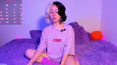 Snapshot of frida_lassi_ chatting on September 2025 09:05:02 PM frida_lassi_ online show from September 2025 09:05:02 PM
