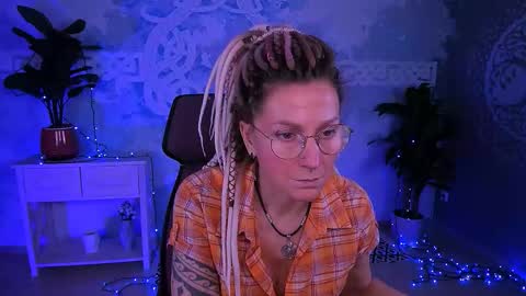 Frida Tander online show from February 2026 05:50:01 AM