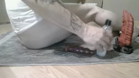 friendly_fun3 online show from April 2026 07:25:02 AM