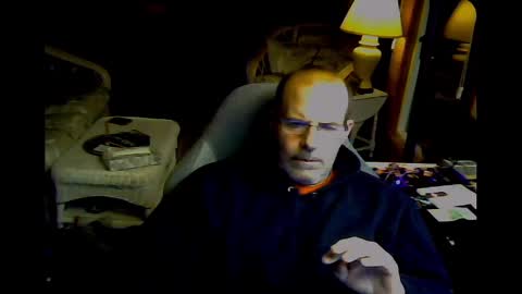 friendlykevn online show from December 2024 02:04:01 AM