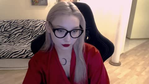 Lilith online show from December 2024 05:20:02 AM